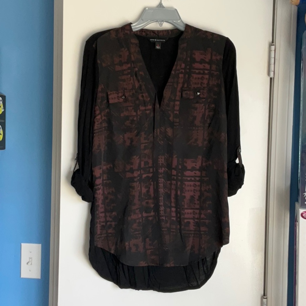 Rock and Republic Women’s blouse Size Medium